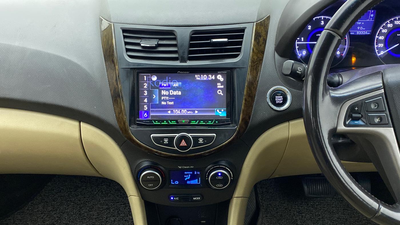 2015 Hyundai Verna FLUIDIC 1.6 CRDI SX AT 4S, Diesel, Automatic, 83,323 km, Air Conditioner