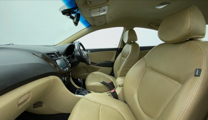 2015 Hyundai Verna FLUIDIC 1.6 CRDI SX AT 4S, Diesel, Automatic, 83,323 km, Right Side Front Door Cabin