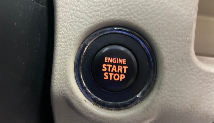 2017 Maruti Ciaz ZDI SHVS, Diesel, Manual, 64,319 km, Keyless Start/ Stop Button