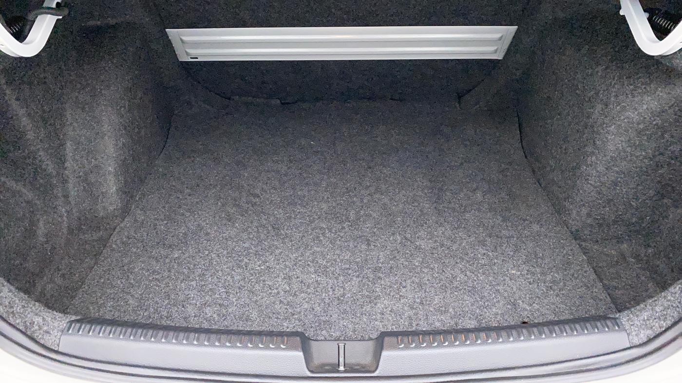 2021 Volkswagen Vento HIGHLINE PLUS 1.0L TSI AT, Petrol, Automatic, 9,771 km, Boot Inside
