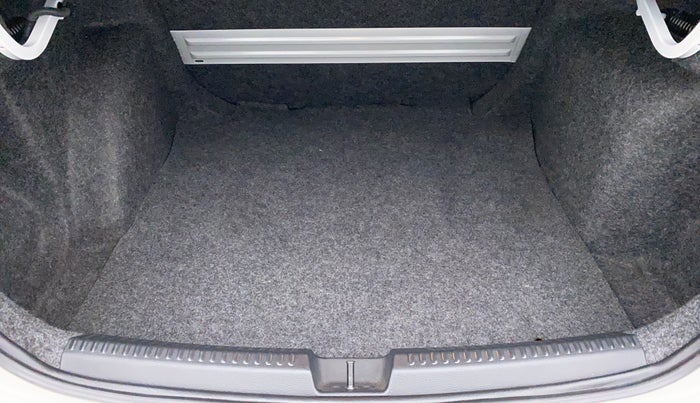 2021 Volkswagen Vento HIGHLINE PLUS 1.0L TSI AT, Petrol, Automatic, 9,771 km, Boot Inside