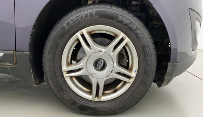 2019 Mahindra MARAZZO M6 8 STR, Diesel, Manual, 17,779 km, Right Front Wheel