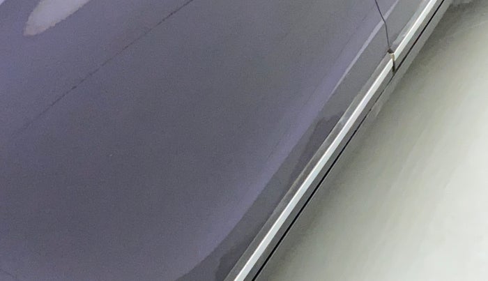 2019 Mahindra MARAZZO M6 8 STR, Diesel, Manual, 17,779 km, Front passenger door - Slightly dented