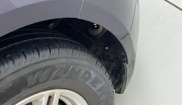 2019 Mahindra MARAZZO M6 8 STR, Diesel, Manual, 17,779 km, Right fender - Lining loose