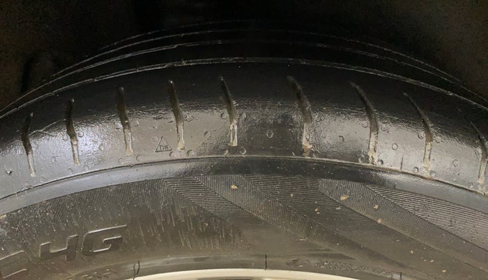 2022 Hyundai Creta SX 1.5 PETROL, Petrol, Manual, 85,624 km, Right Rear Tyre Tread