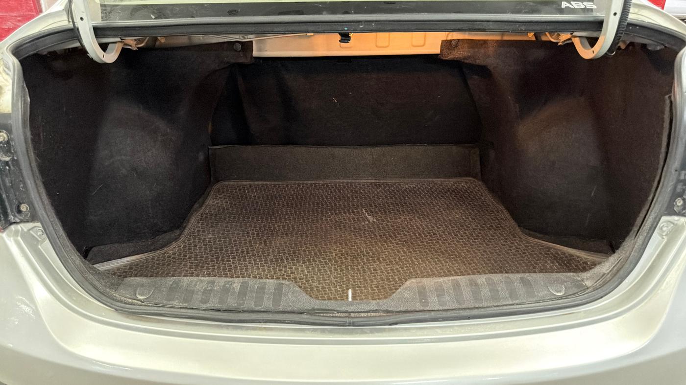 2015 Maruti Ciaz VXI+, Petrol, Manual, 92,577 km, Boot Inside