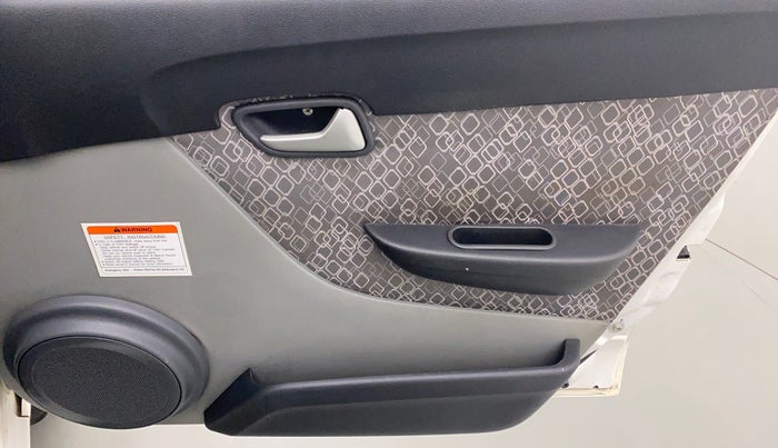 2017 Maruti Alto 800 LXI CNG, CNG, Manual, 45,229 km, Driver Side Door Panels Control