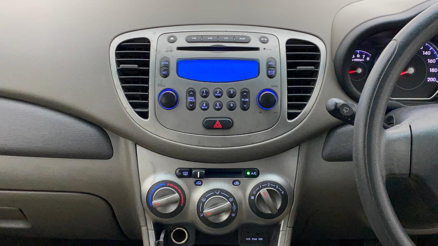 2011 Hyundai i10 SPORTZ 1.2, Petrol, Manual, 74,850 km, Air Conditioner