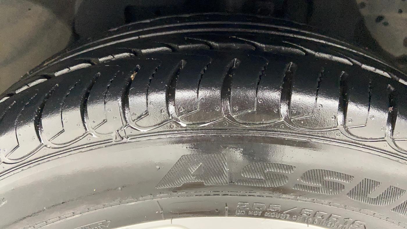 2018 Ford Ecosport 1.5 TITANIUM TI VCT AT, Petrol, Automatic, 11,632 km, Left Front Tyre Tread