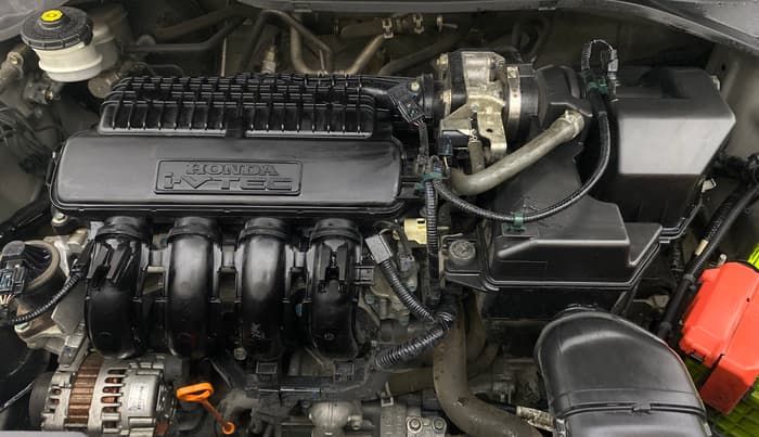 2017 Honda BR-V 1.5L I-VTEC S, Petrol, Manual, 70,850 km, Engine View