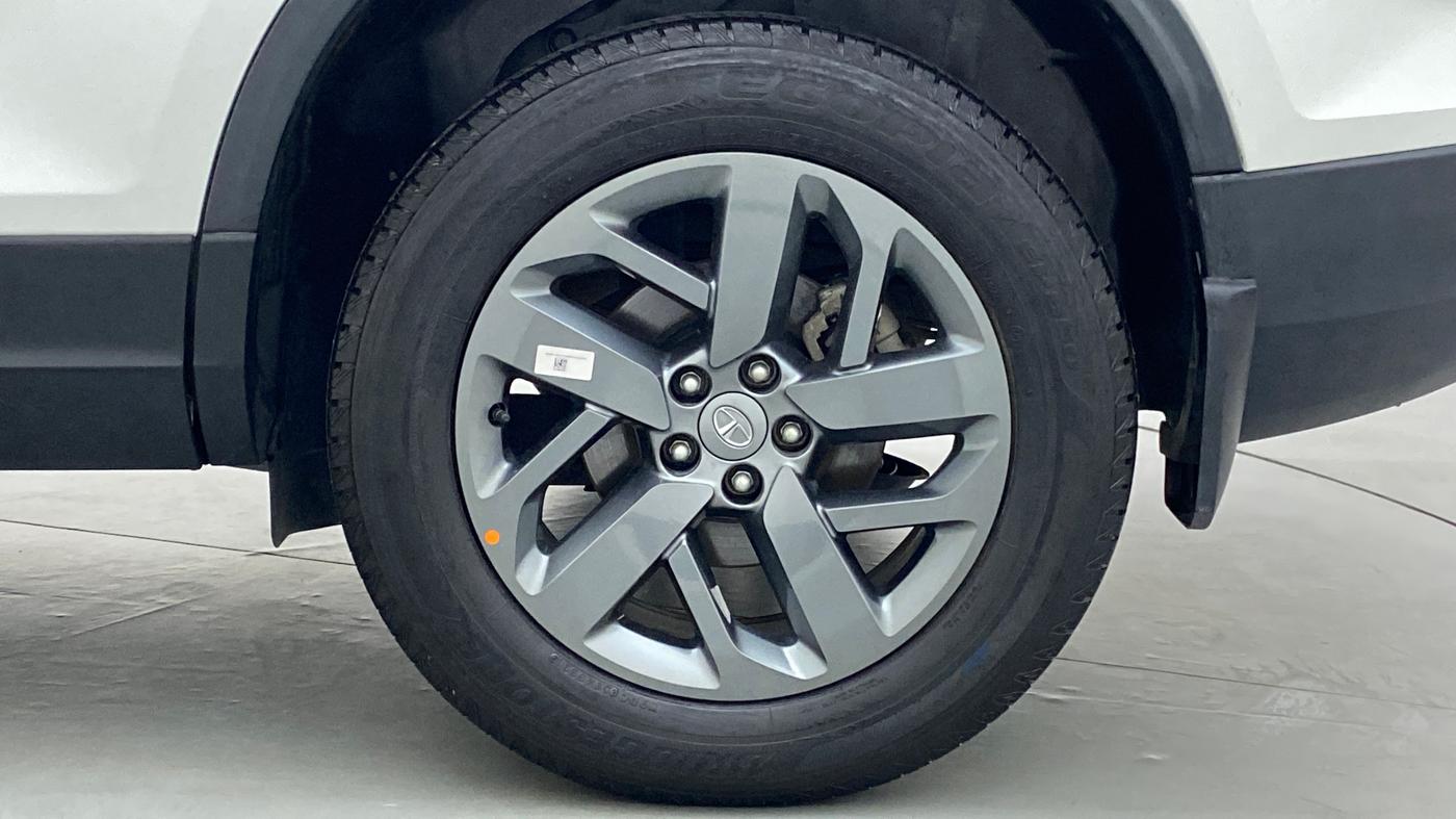 2021 Tata Safari XTA + 2.0 KRYOTEC, Diesel, Automatic, 10,659 km, Left Rear Wheel