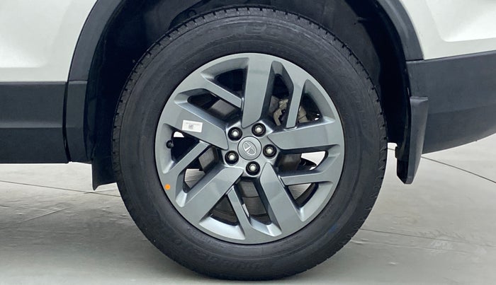 2021 Tata Safari XTA + 2.0 KRYOTEC, Diesel, Automatic, 10,659 km, Left Rear Wheel
