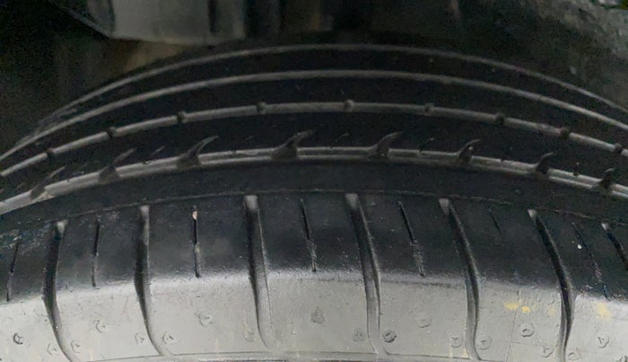 2019 Tata NEXON XM 1.2, Petrol, Manual, 35,931 km, Right Rear Tyre Tread