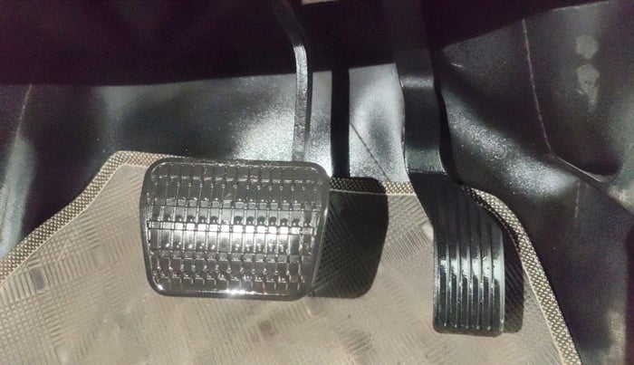 2021 Tata NEXON XMA SUNROOF PETROL, Petrol, Automatic, 43,003 km, Pedals