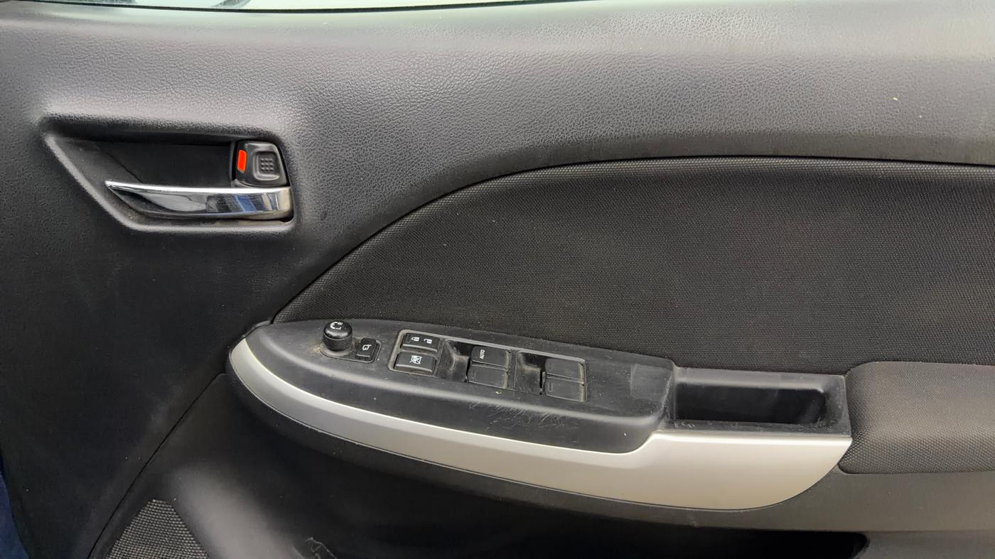 2018 Maruti Baleno ALPHA CVT PETROL 1.2, Petrol, Automatic, 50,929 km, Driver Side Door Panels Control