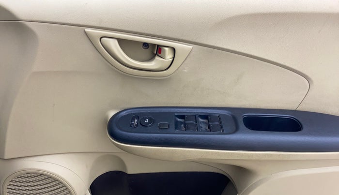 2016 Honda Brio S MT, CNG, Manual, 1,05,546 km, Driver Side Door Panels Control