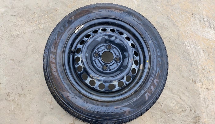 2016 Honda Brio S MT, CNG, Manual, 1,05,546 km, Spare Tyre