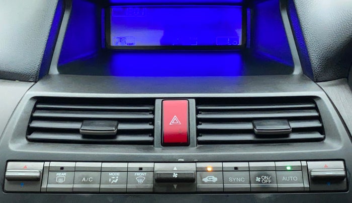 2012 Honda Accord 2.4 MT, Petrol, Manual, 50,447 km, Automatic Climate Control