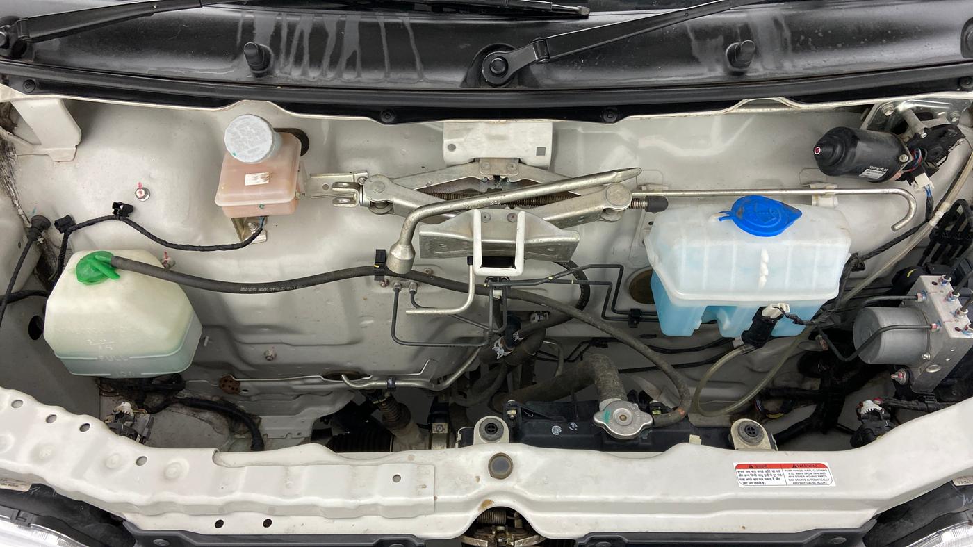 2020 Maruti Eeco 7 STR, Petrol, Manual, 8,524 km, Open Bonet