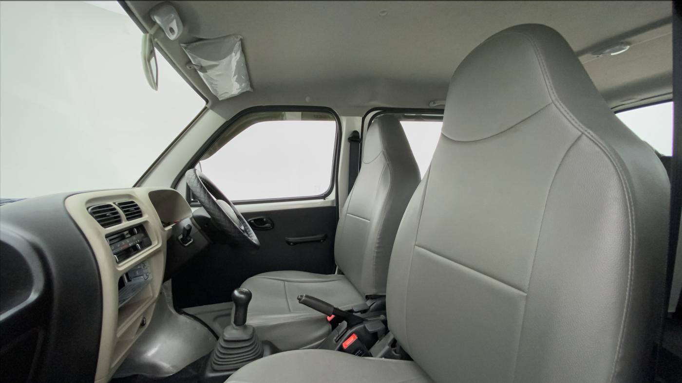 2020 Maruti Eeco 7 STR, Petrol, Manual, 8,524 km, Right Side Front Door Cabin