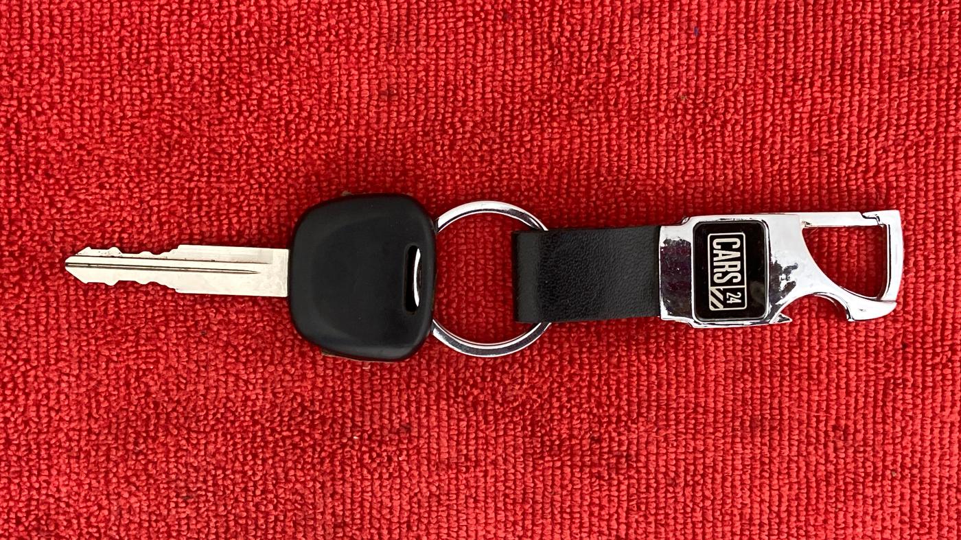 2020 Maruti Eeco 7 STR, Petrol, Manual, 8,524 km, Key Close Up