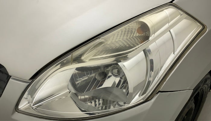 2015 Maruti Ertiga VDI, Diesel, Manual, 79,869 km, Left headlight - Minor scratches