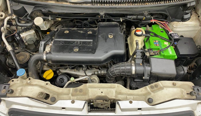 2015 Maruti Ertiga VDI, Diesel, Manual, 79,869 km, Open Bonet