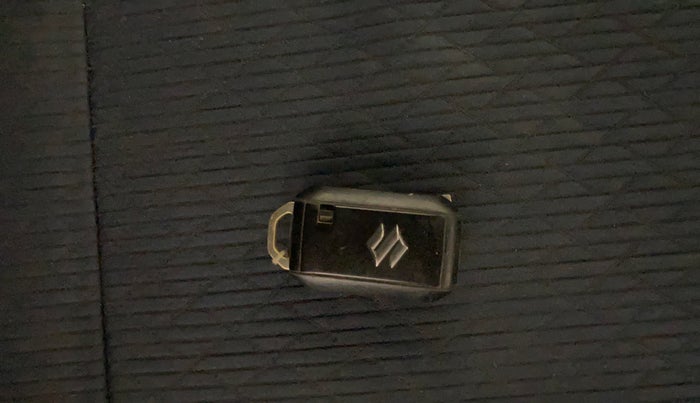 2019 Maruti Baleno ZETA PETROL 1.2, Petrol, Manual, 50,152 km, Key Close Up