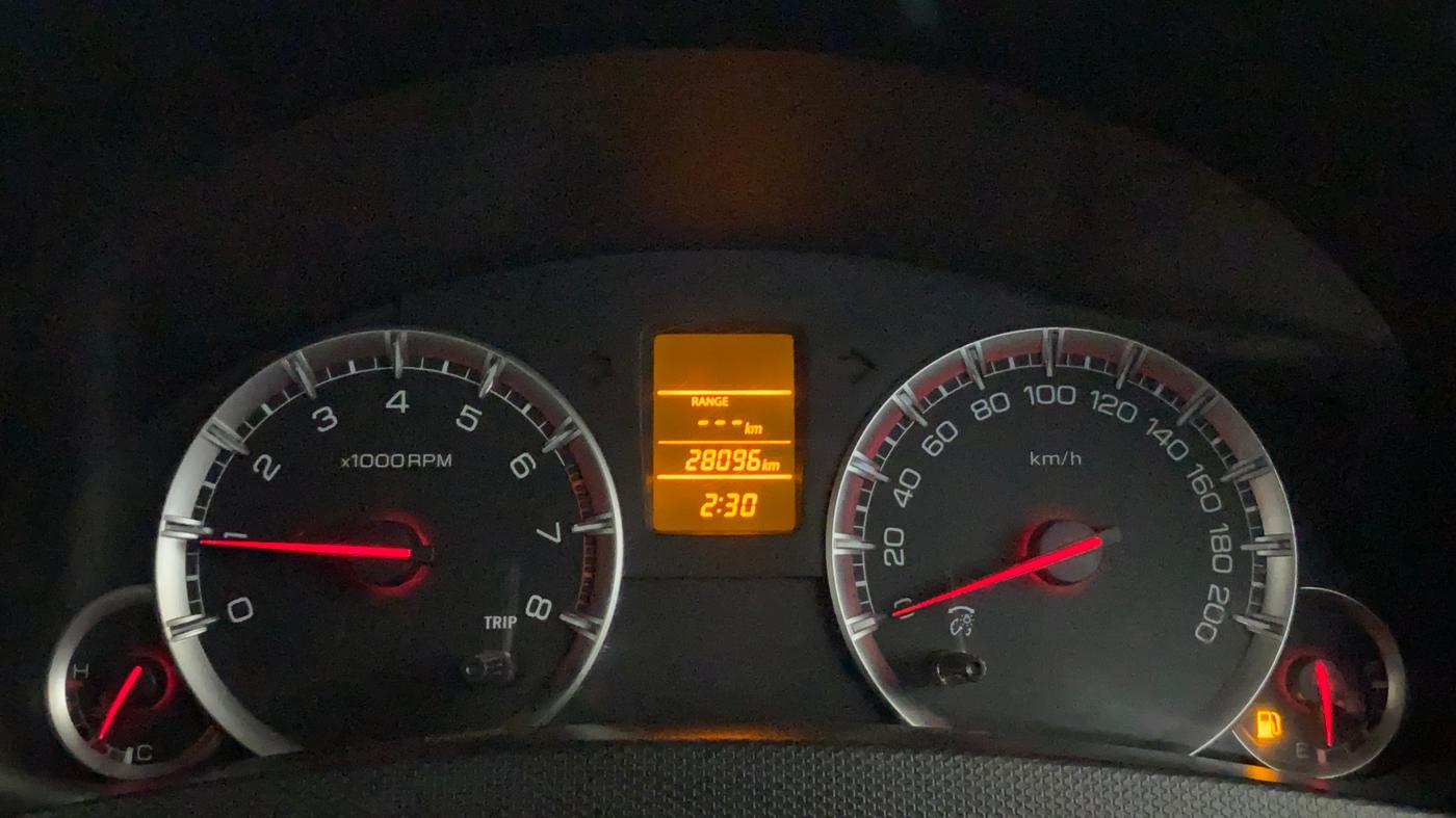 2014 Maruti Swift VXI, Petrol, Manual, 28,148 km, Odometer Image