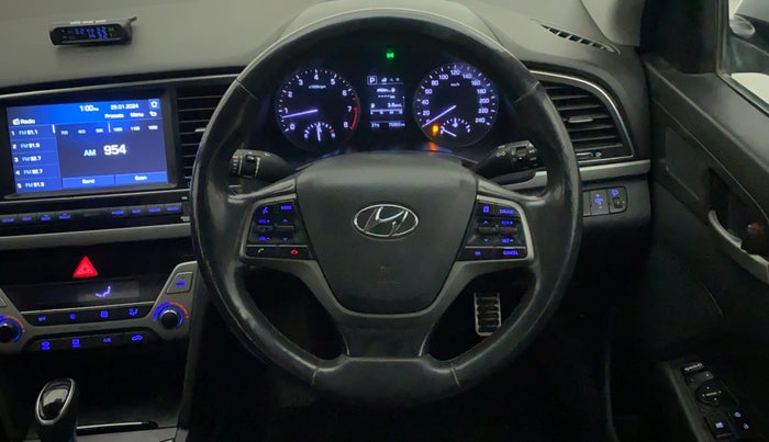 2017 Hyundai New Elantra 2.0 SX(O) AT PETROL, Petrol, Automatic, 76,064 km, Steering Wheel Close Up