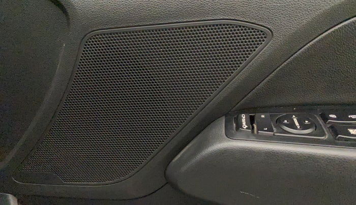 2017 Hyundai New Elantra 2.0 SX(O) AT PETROL, Petrol, Automatic, 76,064 km, Speaker