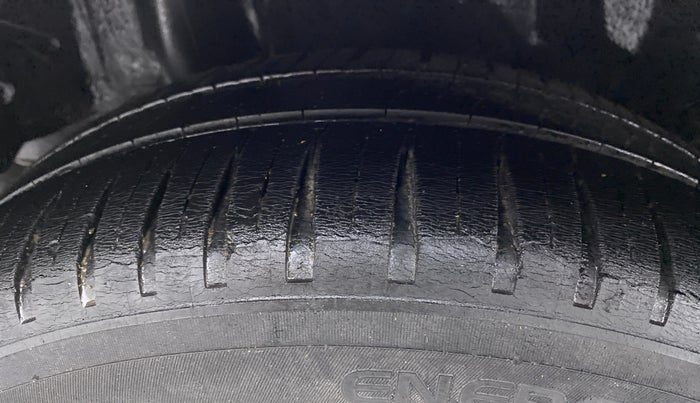2013 Honda Amaze 1.2L I-VTEC EX, Petrol, Manual, 82,081 km, Right Rear Tyre Tread