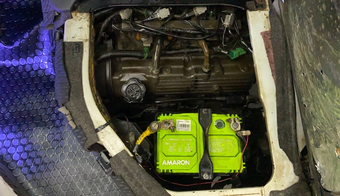 2012 Maruti Eeco 7 STR, CNG, Manual, 73,026 km, Open Bonet