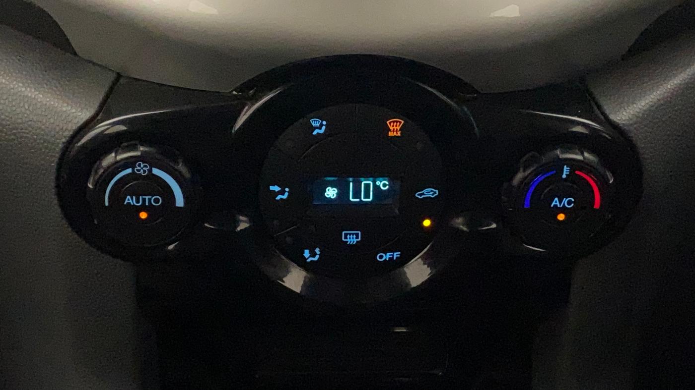 2017 Ford Ecosport TITANIUM+ 1.5L DIESEL, Diesel, Manual, 78,967 km, Automatic Climate Control
