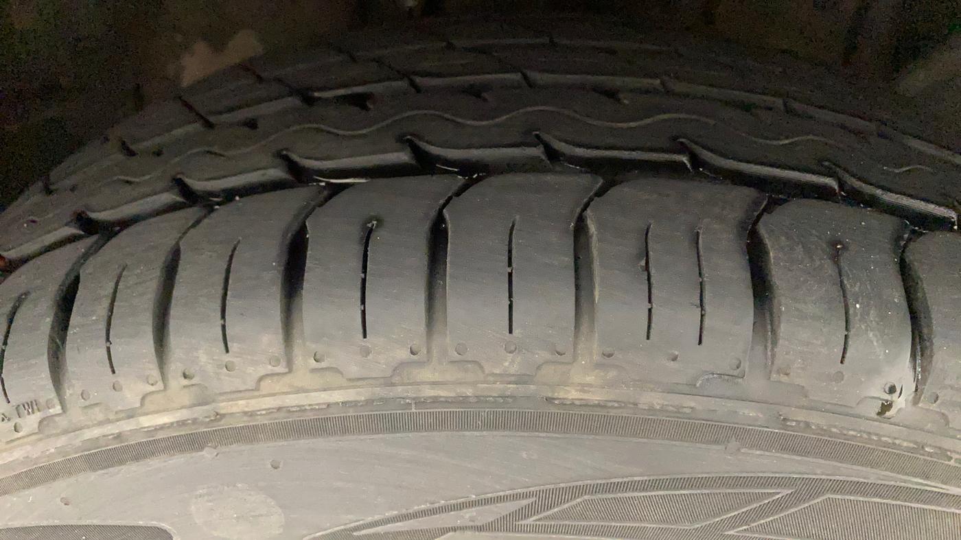 2017 Ford Ecosport TITANIUM+ 1.5L DIESEL, Diesel, Manual, 78,967 km, Right Front Tyre Tread