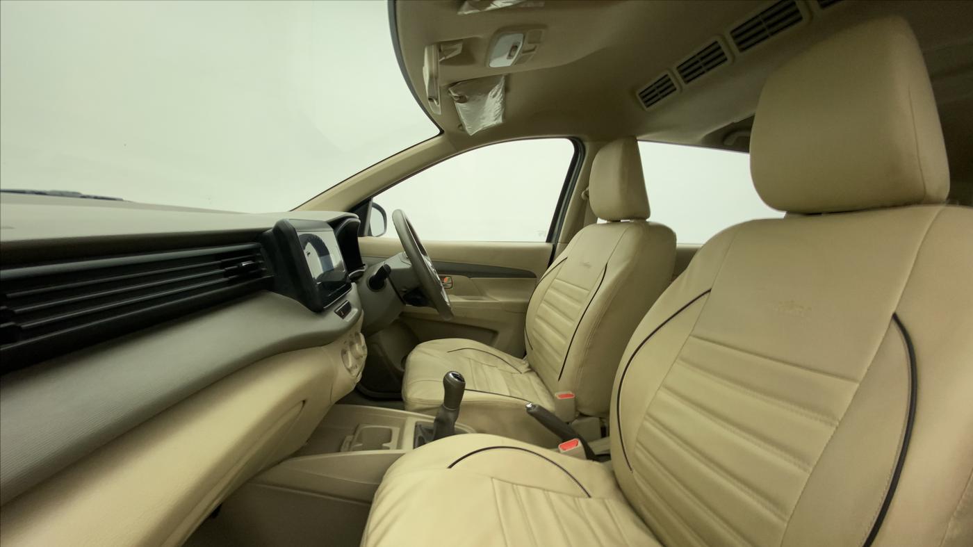2021 Maruti Ertiga VXI CNG, CNG, Manual, 9,085 km, Right Side Front Door Cabin
