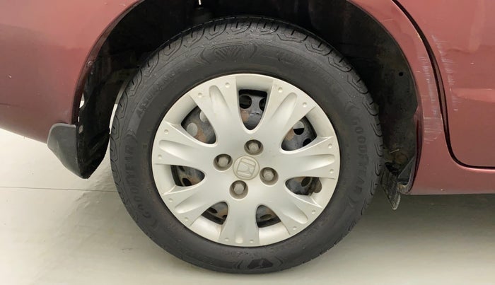 2015 Honda Amaze 1.2L I-VTEC S, Petrol, Manual, 76,069 km, Right Rear Wheel
