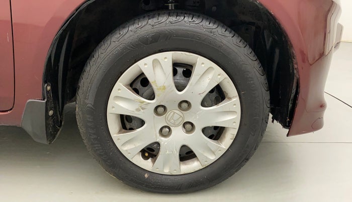 2015 Honda Amaze 1.2L I-VTEC S, Petrol, Manual, 76,069 km, Right Front Wheel