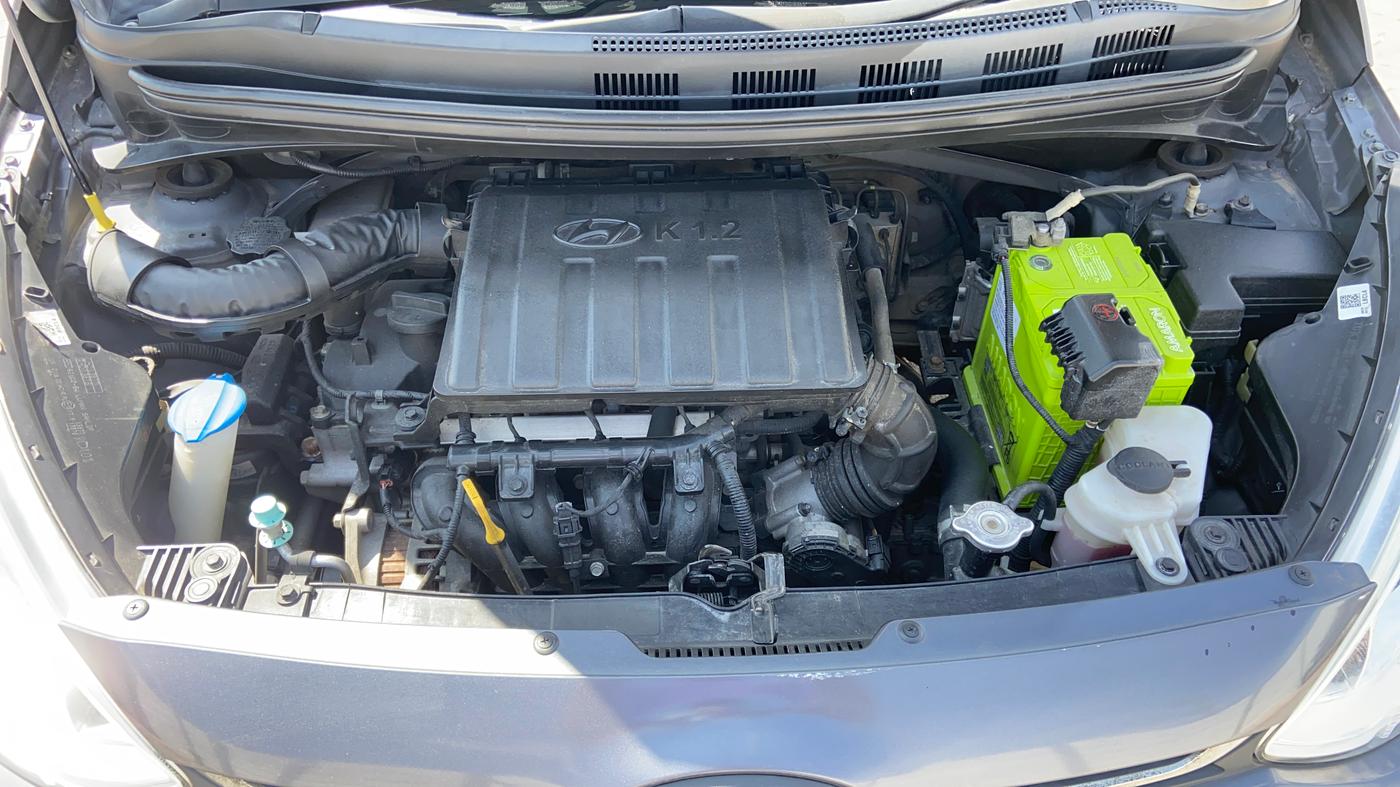 2019 Hyundai Grand i10 MAGNA 1.2 KAPPA VTVT, Petrol, Manual, 76,299 km, Engine View