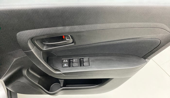 2021 Maruti Vitara Brezza VXI, Petrol, Manual, 3,908 km, Driver Side Door Panels Control