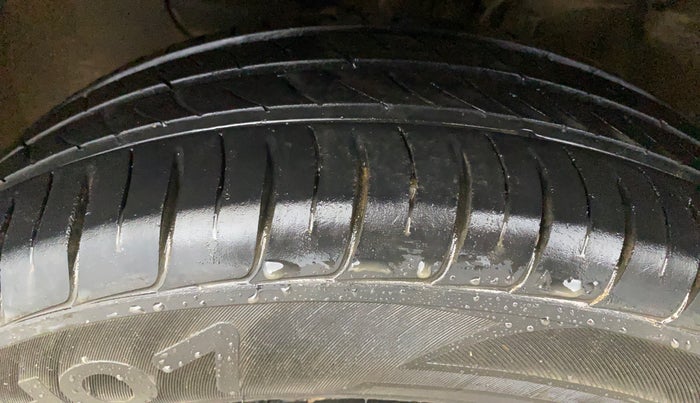 2018 Hyundai Elite i20 ASTA 1.2, Petrol, Manual, 81,541 km, Left Front Tyre Tread