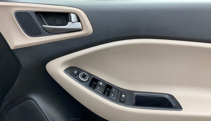 2018 Hyundai Elite i20 ASTA 1.2, Petrol, Manual, 81,541 km, Driver Side Door Panels Control