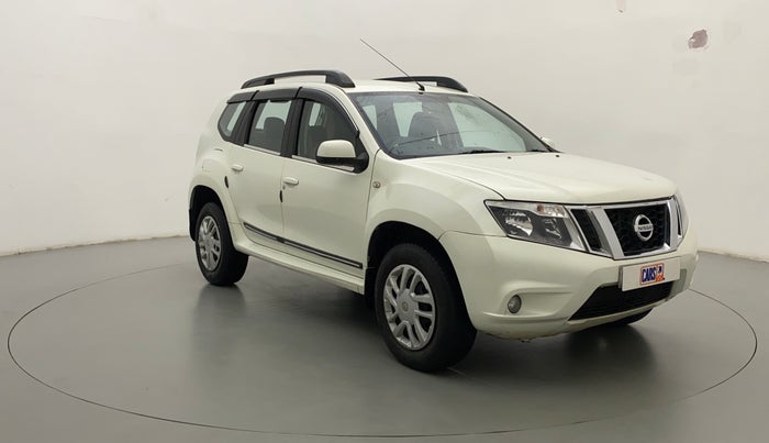 2014 Nissan Terrano XL (P), Petrol, Manual, 87,045 km, Right Front Diagonal