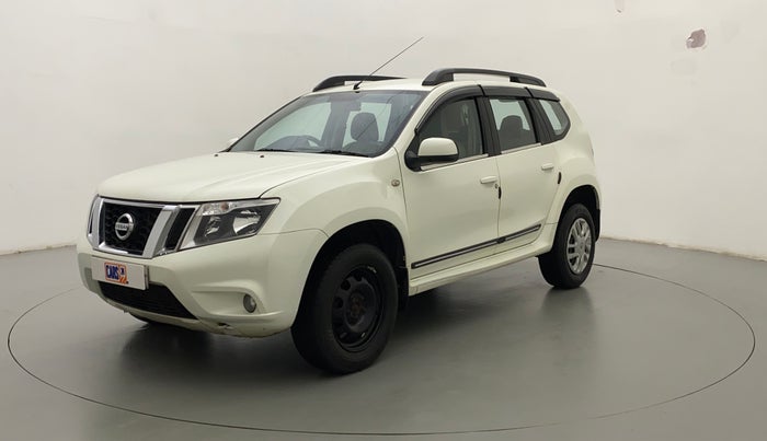 2014 Nissan Terrano XL (P), Petrol, Manual, 87,045 km, Left Front Diagonal
