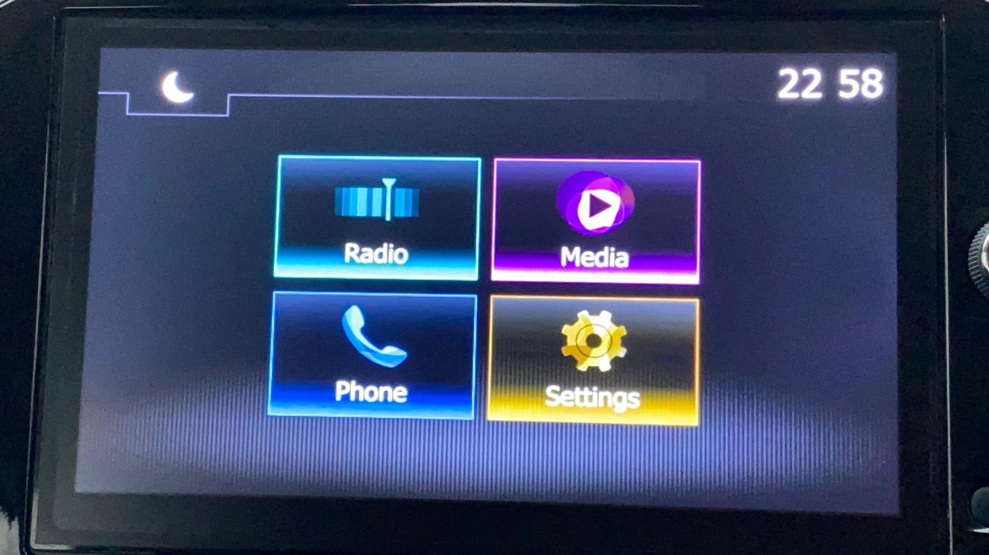 2022 Renault Kwid RXT 1.0, Petrol, Manual, 5,566 km, Infotainment System