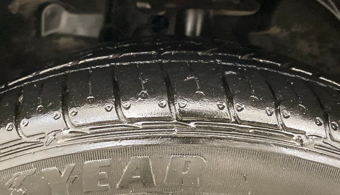 2022 Tata Tiago XZA PLUS PETROL, Petrol, Automatic, 16,604 km, Left Front Tyre Tread