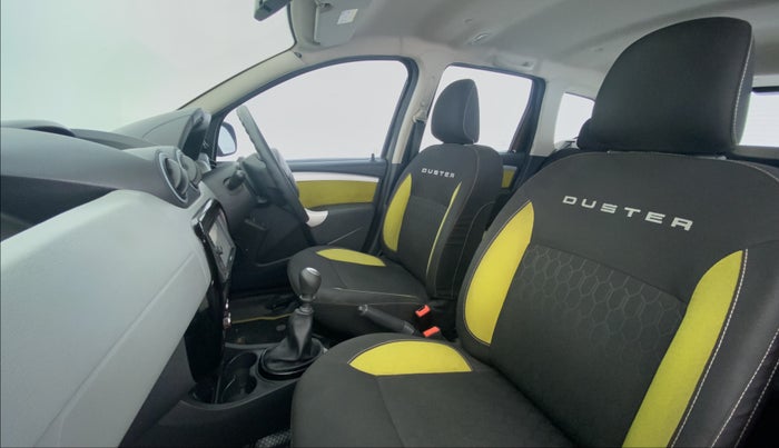 2014 Renault Duster RXL 110 PS ADVENTURE, Diesel, Manual, 57,482 km, Right Side Front Door Cabin