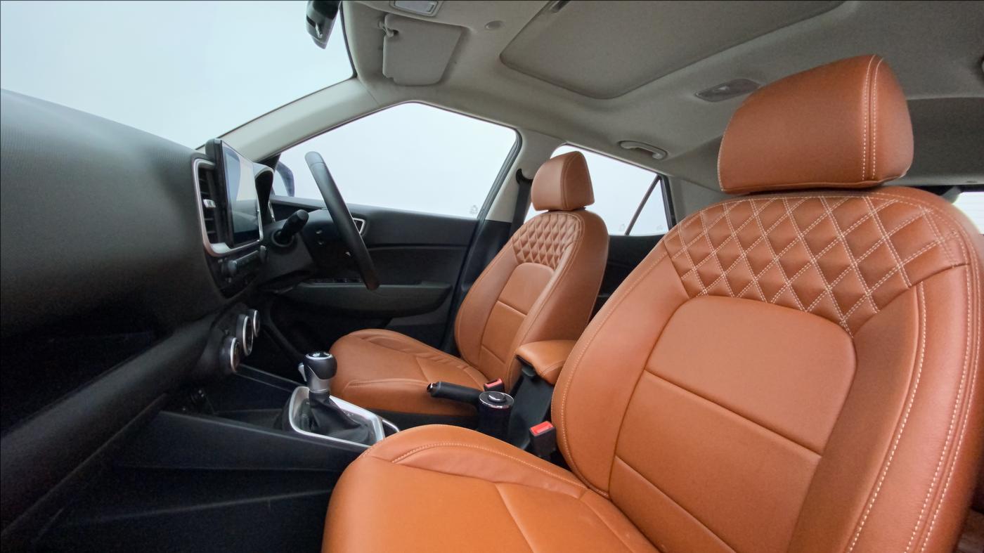 2019 Hyundai VENUE SX PLUS 1.0 TURBO DCT, Petrol, Automatic, 32,596 km, Right Side Front Door Cabin