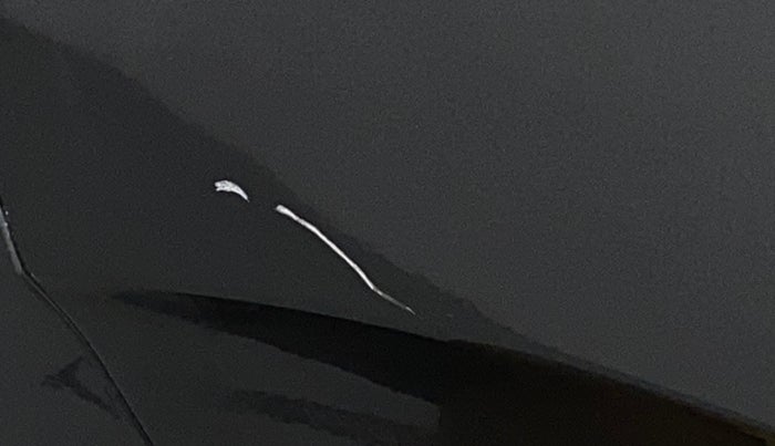 2019 Hyundai VENUE SX PLUS 1.0 TURBO DCT, Petrol, Automatic, 32,596 km, Right quarter panel - Minor scratches