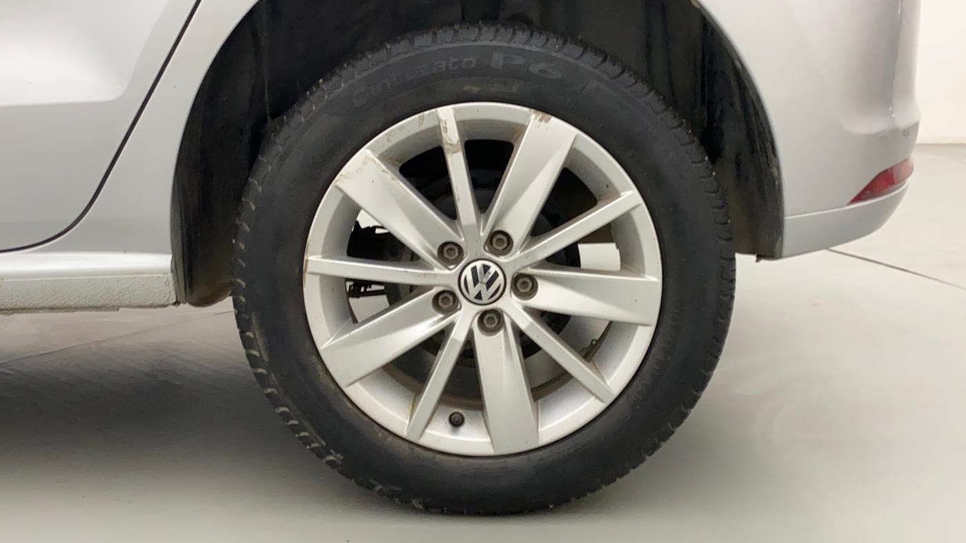 2016 Volkswagen Polo HIGHLINE1.2L, Petrol, Manual, 63,019 km, Left Rear Wheel